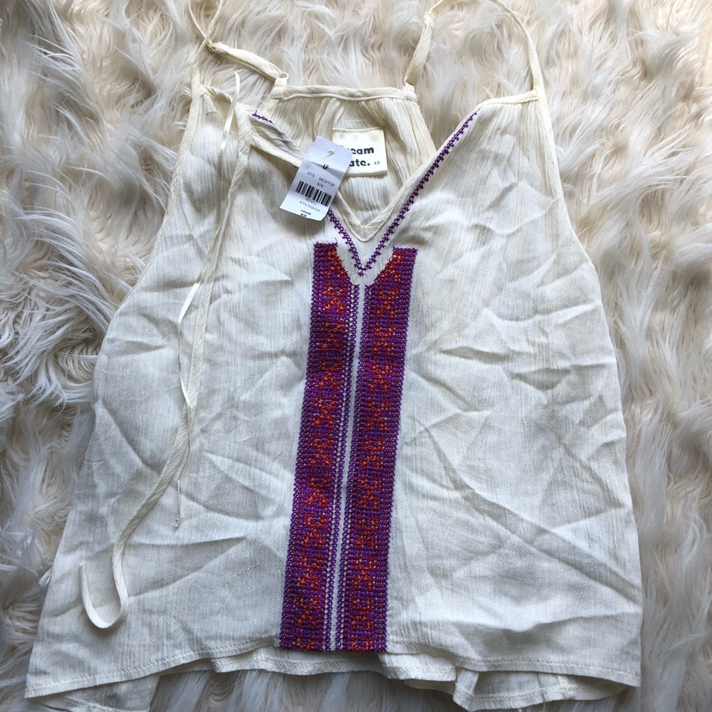 LF- Dream State Flowy Crop Top
